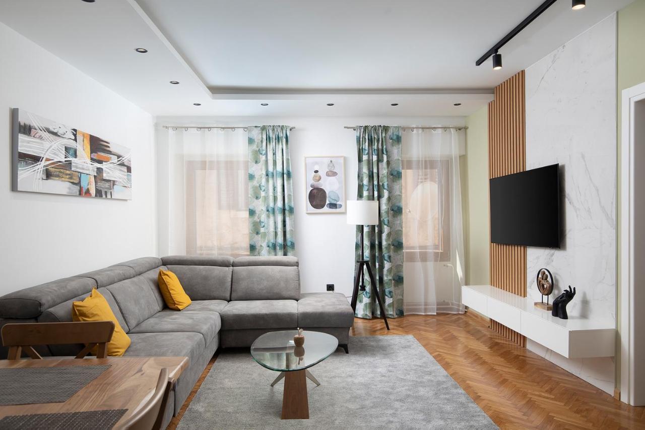 Sena Luxury Apartments Pula Exterior photo