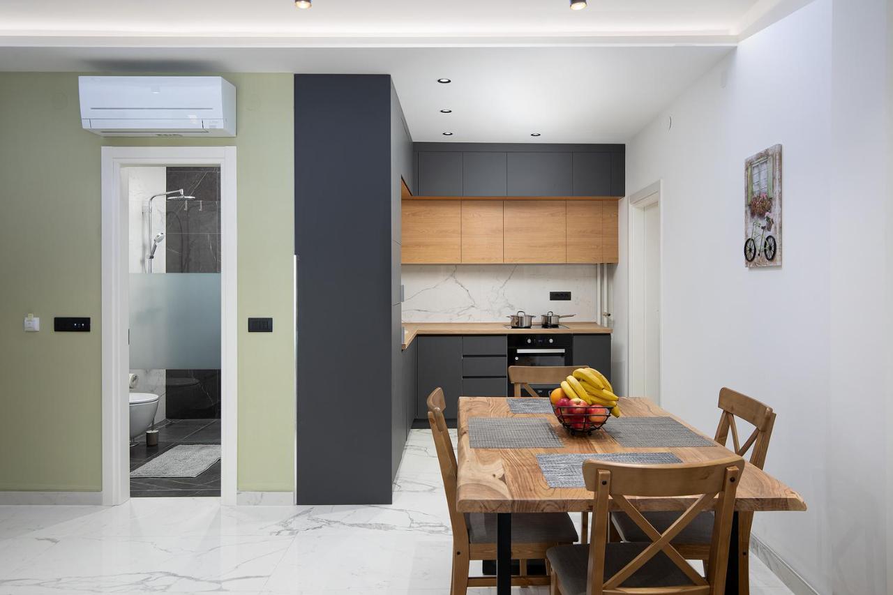 Sena Luxury Apartments Pula Exterior photo